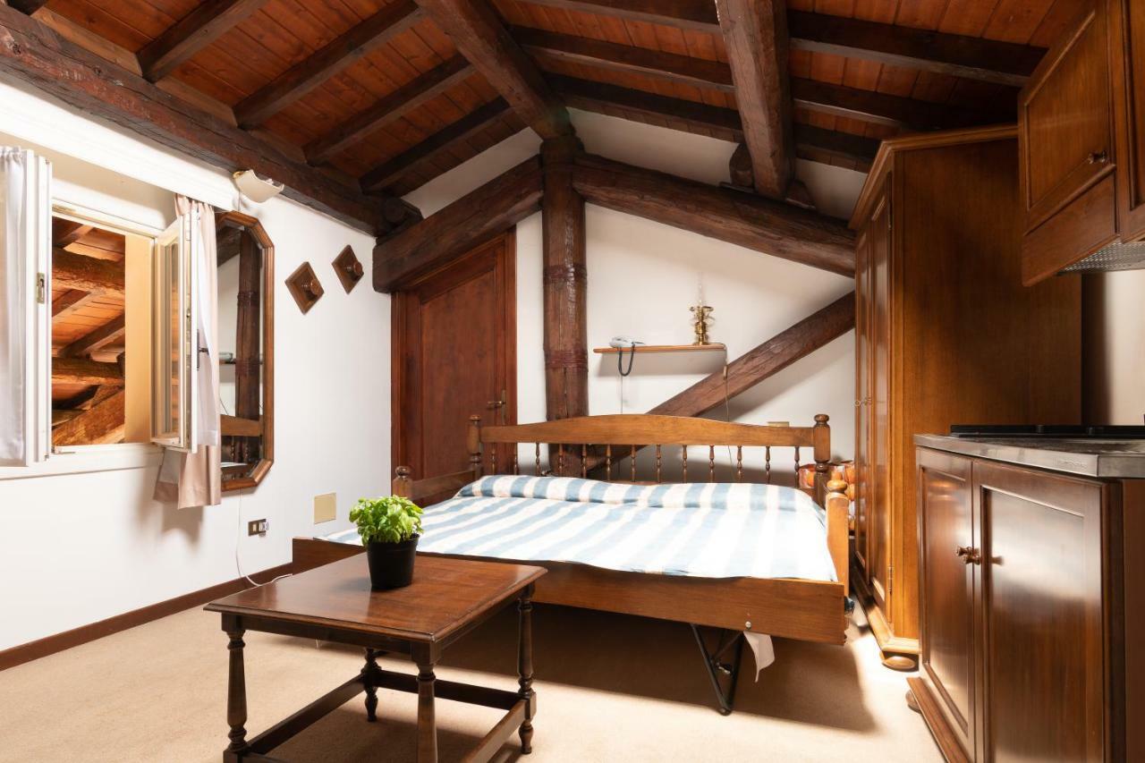 Residence Le Barchesse Casavagra Екстер'єр фото